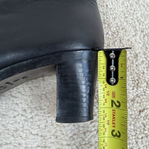 VINTAGE DKNY Black Genuine Leather Ankle Boots Size 9.5 B Mid Heel Zip Up ITALY - Picture 12 of 12